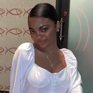 Meet your Posher, Des